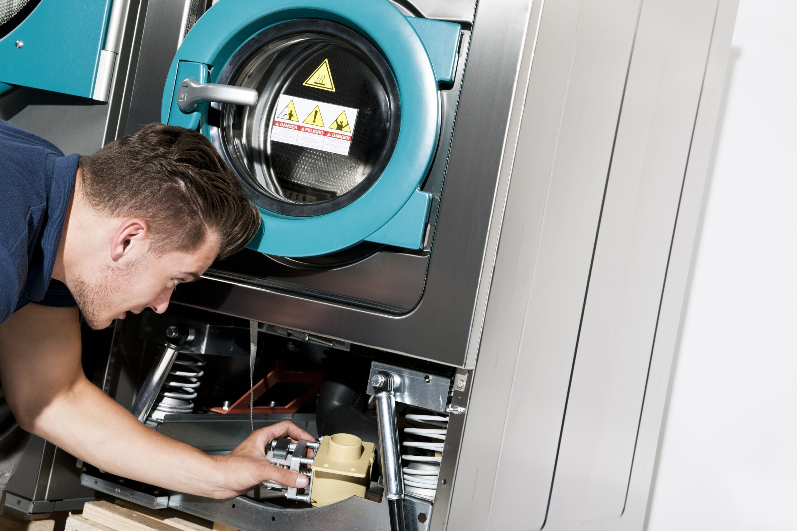 Commercial Laundry Machine Repair Services