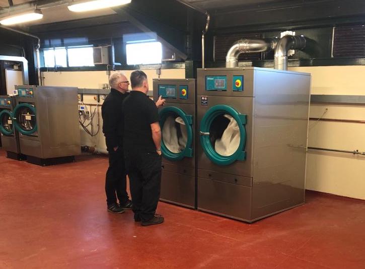 commercial laundry washers